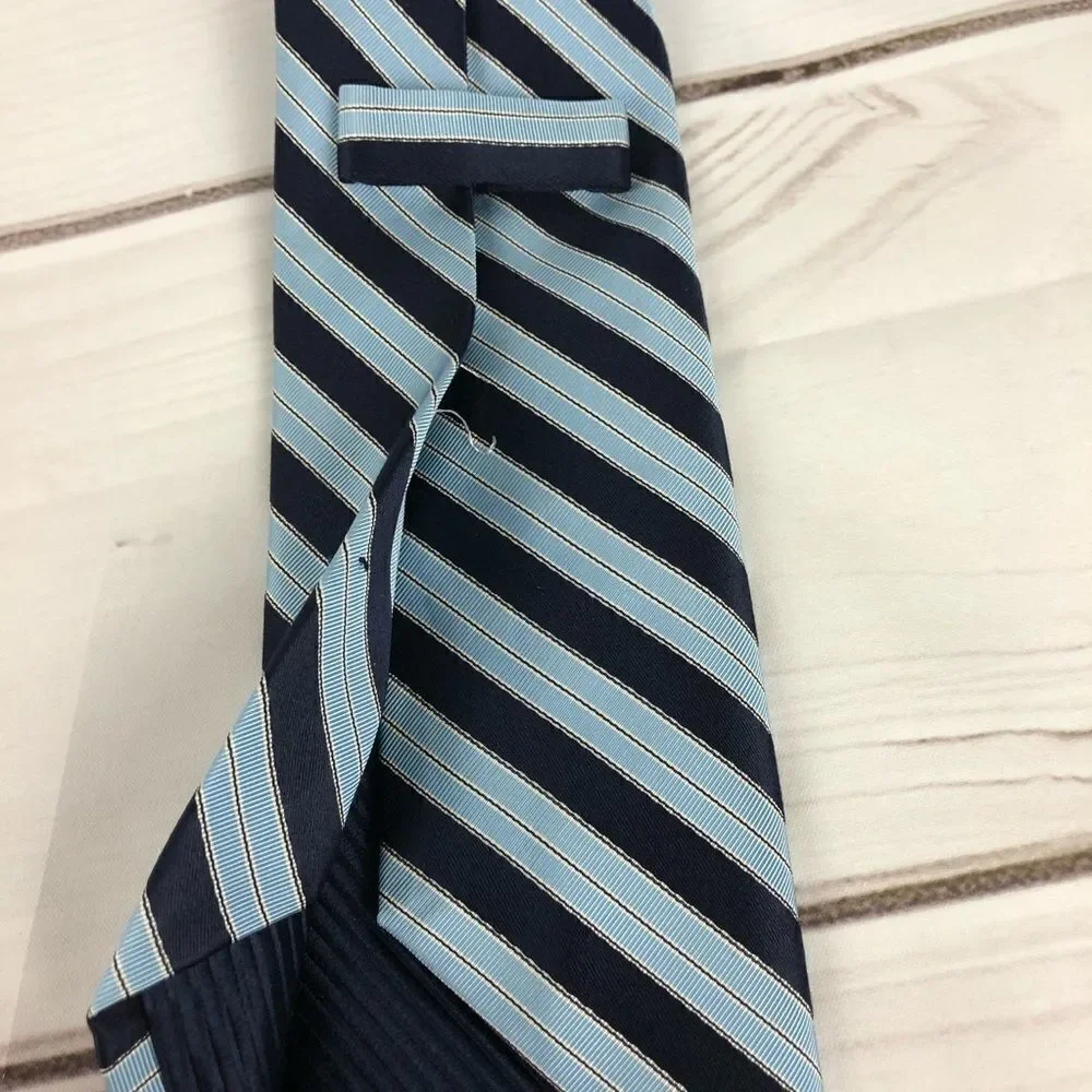 Eagle blue stripe